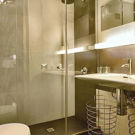 Baratero Terrasse + Free Parking Apartment *